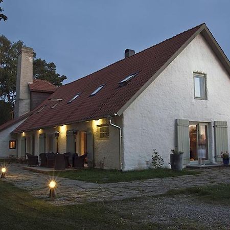 Dagen Haus Guesthouse Orjaku Экстерьер фото