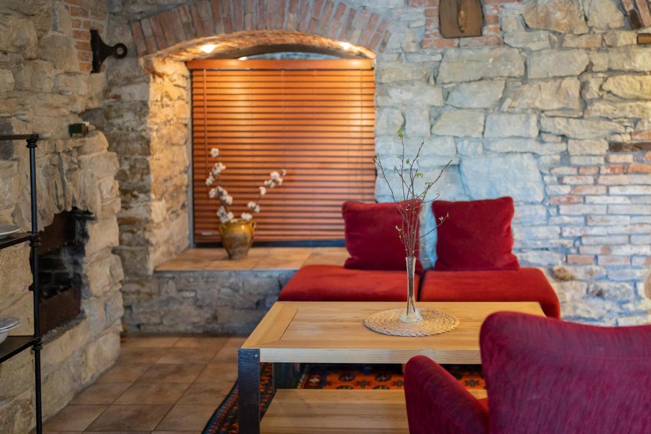 Dagen Haus Guesthouse Orjaku Экстерьер фото